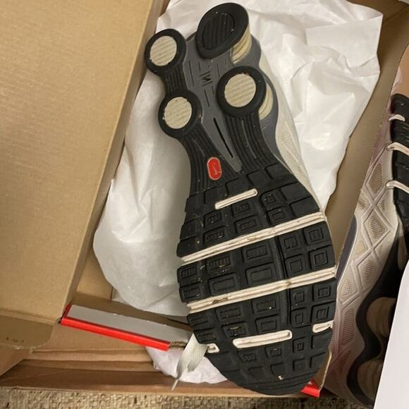 Nike Running Shoe white size 10 - Picture 3 of 4